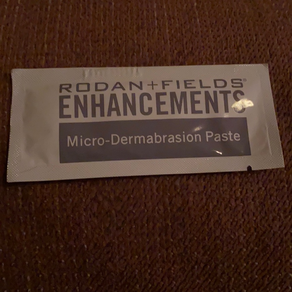 Rodan + Fields micro dermabrasion paste